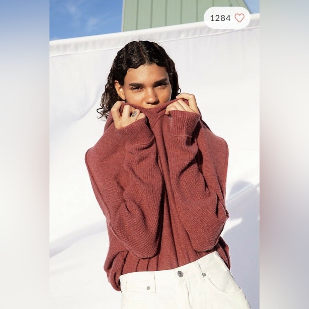 NWT Free people think of you cashmere wool tunic Small rose oversized sweater